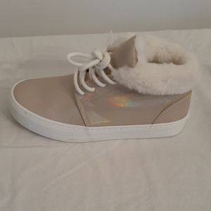 New "Old Navy" Light Beige Girls Boots